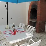 Apartments And Rooms With A Swimming Pool Brist, Makarska - 15620