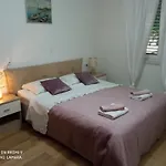 Apartman Hibiskus