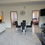 Apartmani Mariva