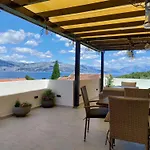 Apartments Brac
