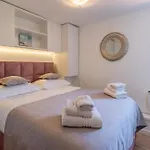 Holiday House Mala