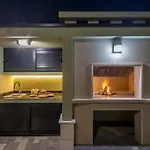 Three Bedroom Villa With Pool