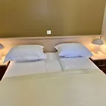 Apartments Lavica Beach Dumicic