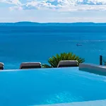New! Seaview Villa Aba With 38Sqm Heated Infinity Pool, 4 Bedrooms, Media Room, 150M From Sea