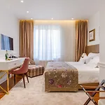 Ann Luxury Rooms