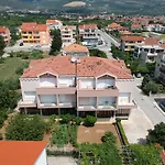 Apartments Dalmatino