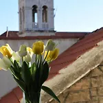 Optimist Makarska Town Center