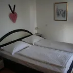 Rooms Vedrana- Adults Only