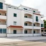 Apartment In Ciovo Near Beach, Trogir