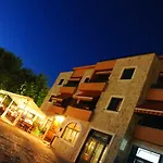 Apartment Vedran