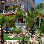 Luxury Villa Galapagos Hvar Town