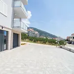 Apartments Sara 2