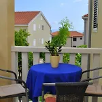 Apartments Ivica