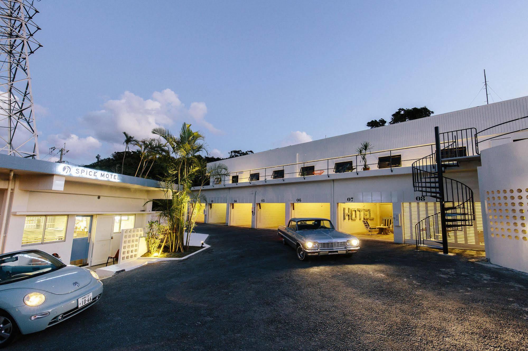 Hotel Spice Okinawa 2*