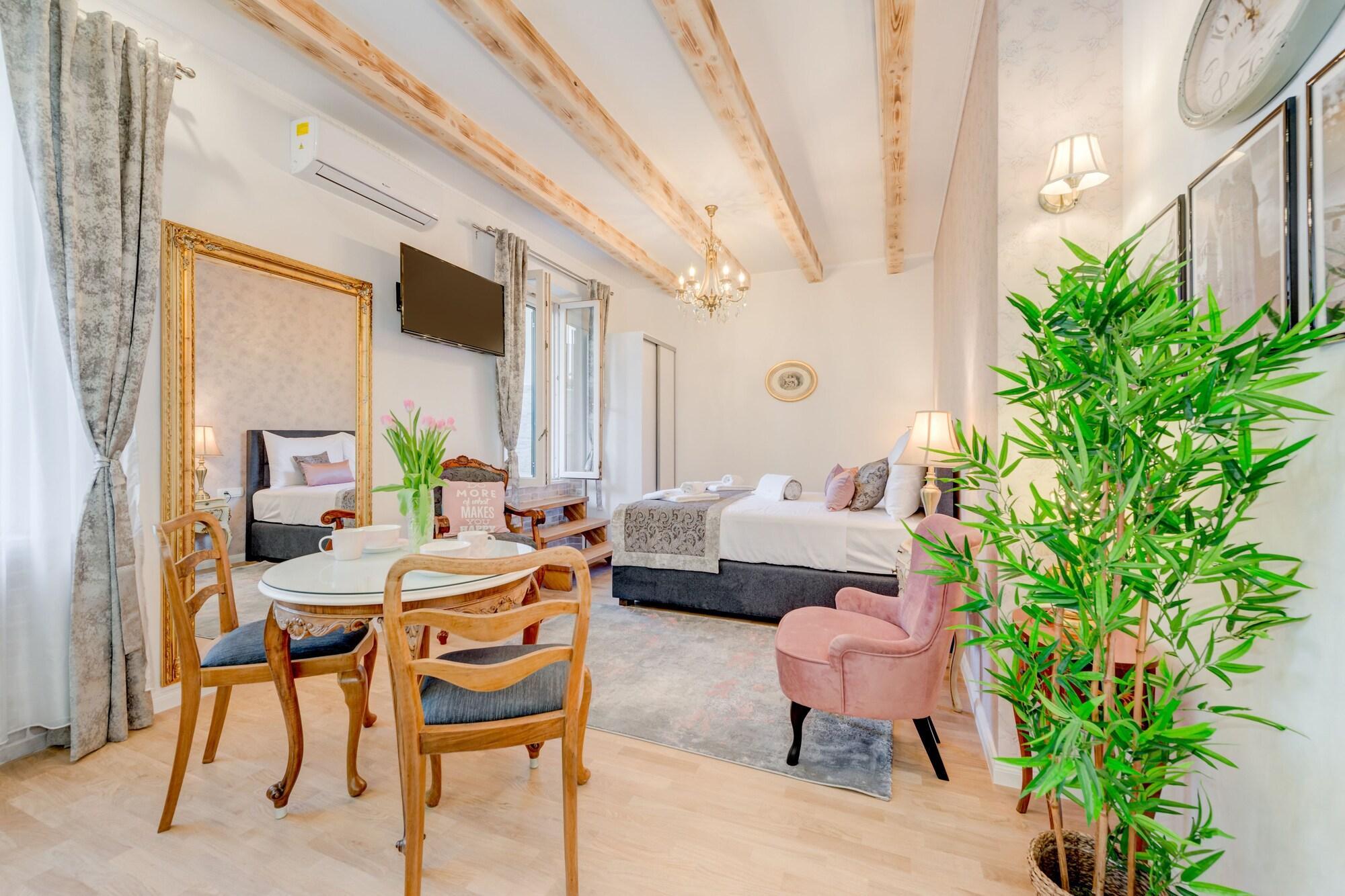 Le Monde Luxury Panzió Split