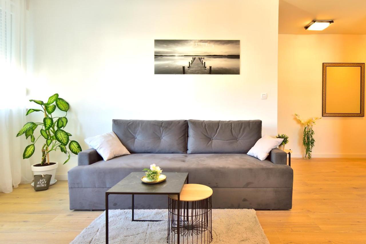 Maia Apartament