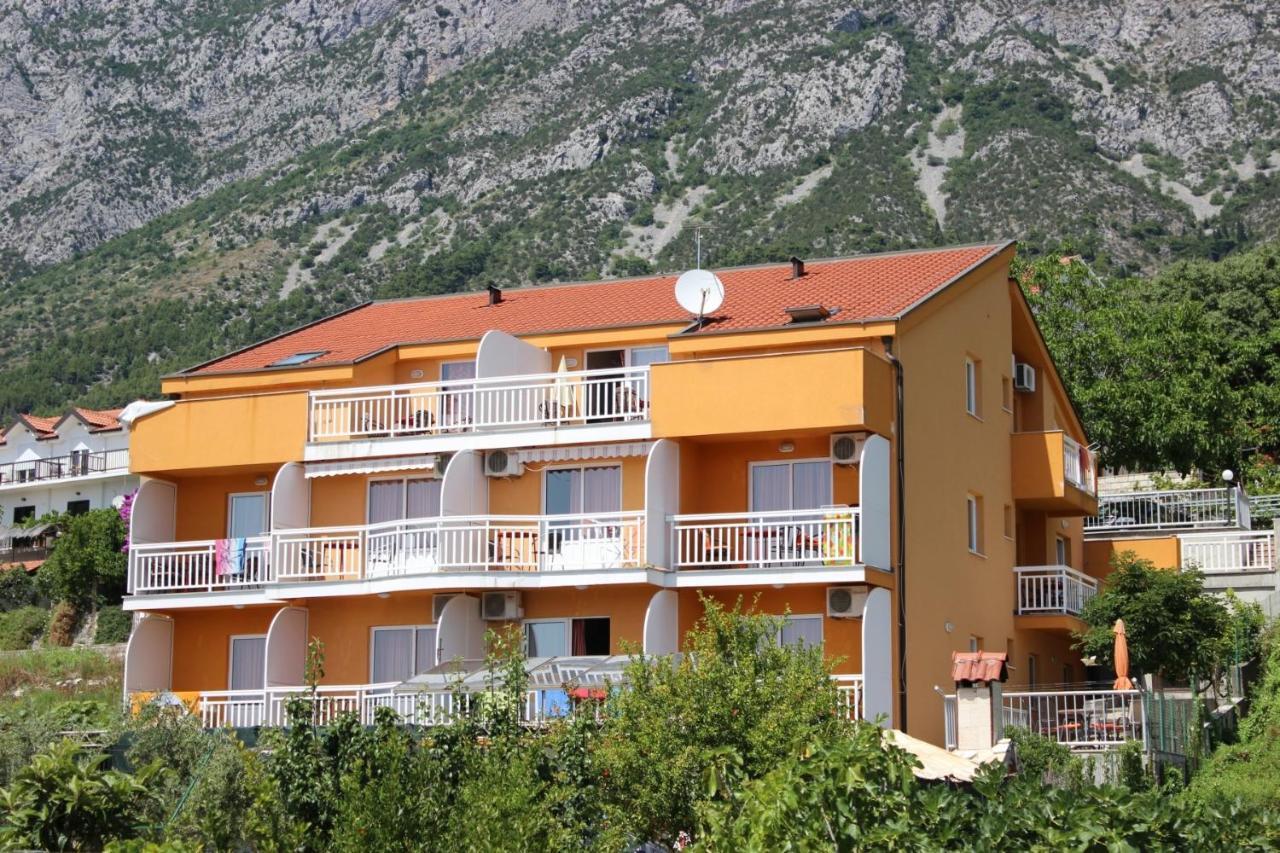 Apartment 13681d