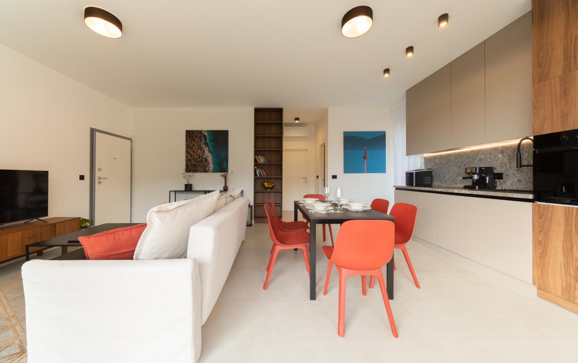 Seaside Elegance Apartament