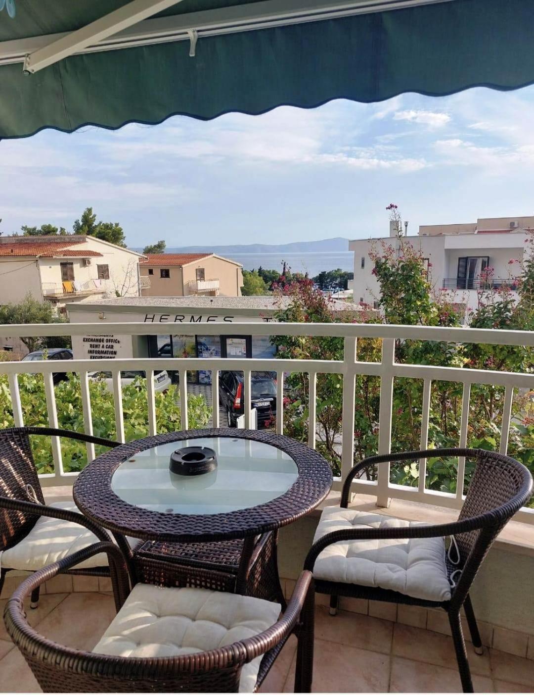-fragola- Apartment Tucepi