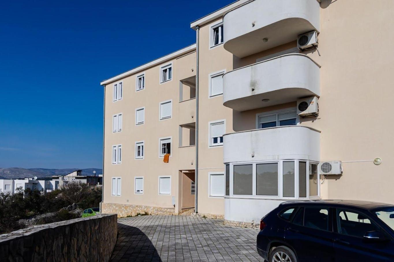 Apartment Maya Trogir