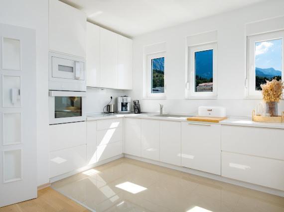 Deluxe 3 Bedroom With Sea View Appartamento