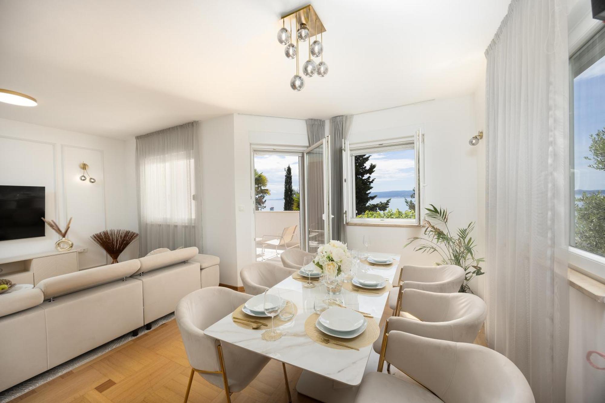 Marivi - Luxury Above The Znjan Apartament *