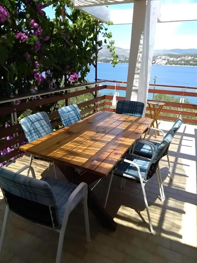 Appartement Bella *