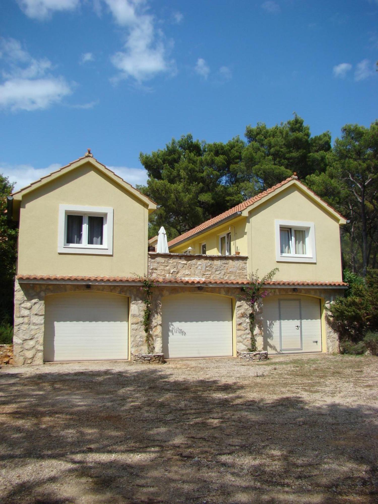Apartman Oleandri *
