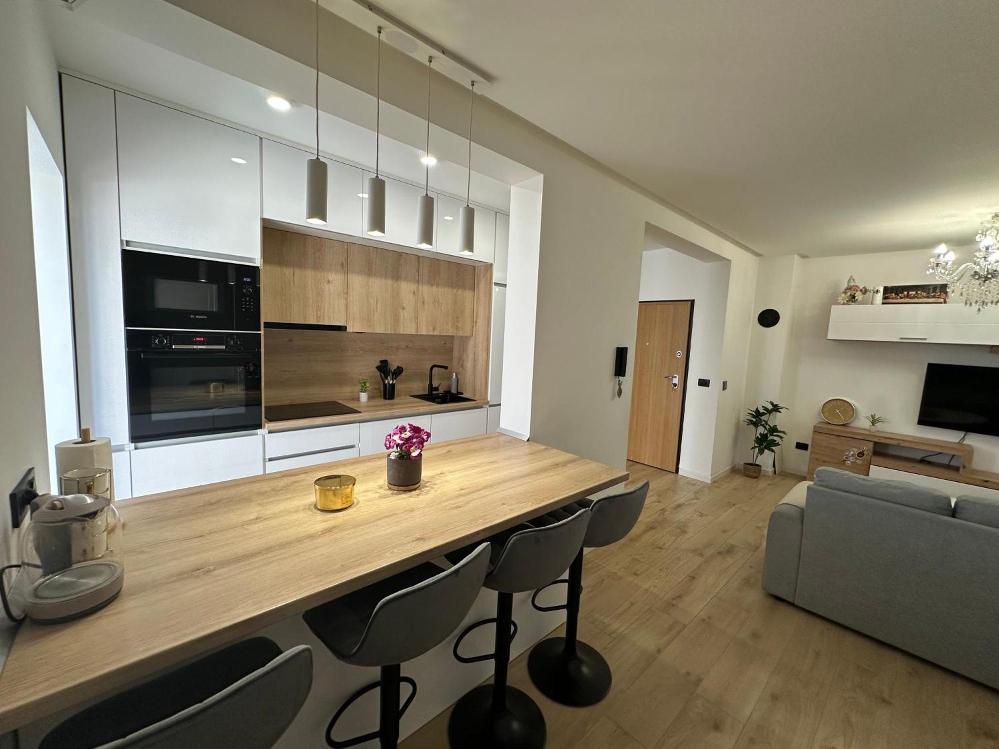 Ana Apartamento