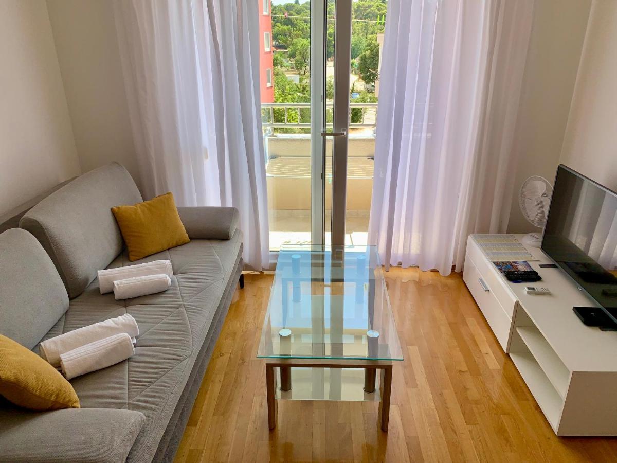 Pearl-free Parking Appartement